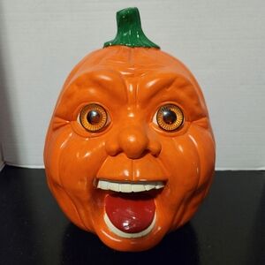 VINTAGE 1989 CREEPY CERAMIC LIGHTED JACK O LANTERN GLASS EYES VERY COOL!!